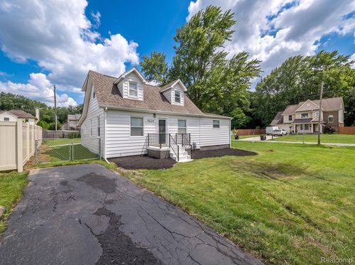 9620 Wilkie Street, Taylor, MI, 48180 | Card Image
