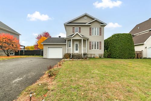 423 3e Av E, Crabtree, QC, J0K1B0 | Card Image