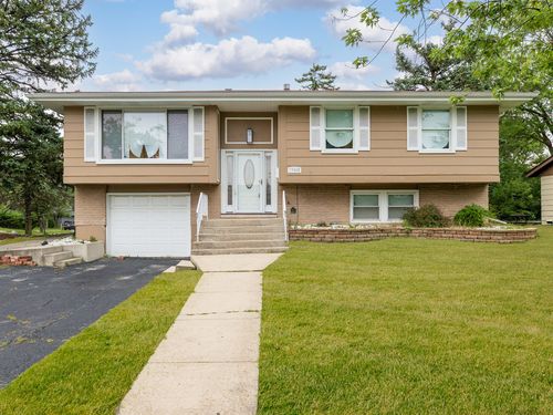 17005 Elm Dr, Hazel Crest, IL, 60429-1047 | Card Image