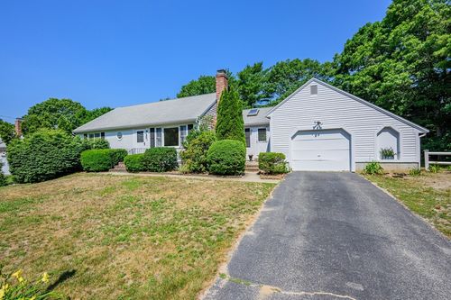 295 Westwind Cir, Barnstable, MA, 02655 | Card Image