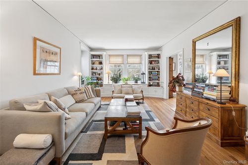 4b-9 Tanglewylde Ave, Bronxville, NY, 10708-3117 | Card Image