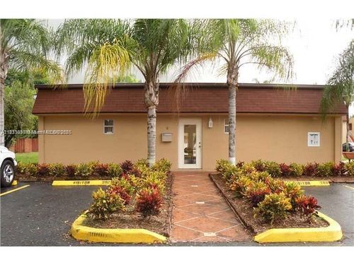 9-9970 N Kendall Dr, Miami, FL, 33176-1784 | Card Image