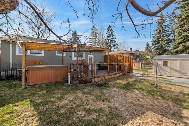 7512 Fleetwood Drive Se, Home with 3 bedrooms, 1 bathrooms and 6 parking in Calgary AB | Image 40
