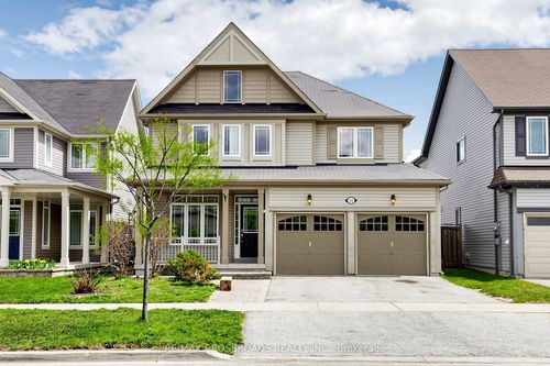 55 John Link Ave, Sutton West, ON, L0E1R0 | Card Image