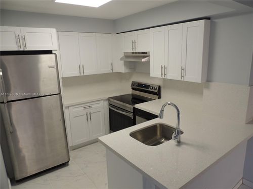 144-15444 Sw 85th Ln, Miami, FL, 33193-1241 | Card Image