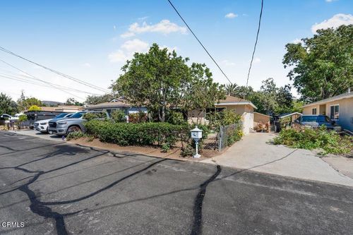 714 Brossard Dr, Thousand Oaks, CA, 91360-5924 | Card Image