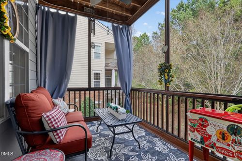 108 Butterbiggins Ln, Apex, NC, 27539-6352 | Card Image
