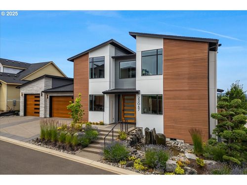 23067 Sw Curry Ridge Dr, Sherwood, OR, 97140-6327 | Card Image