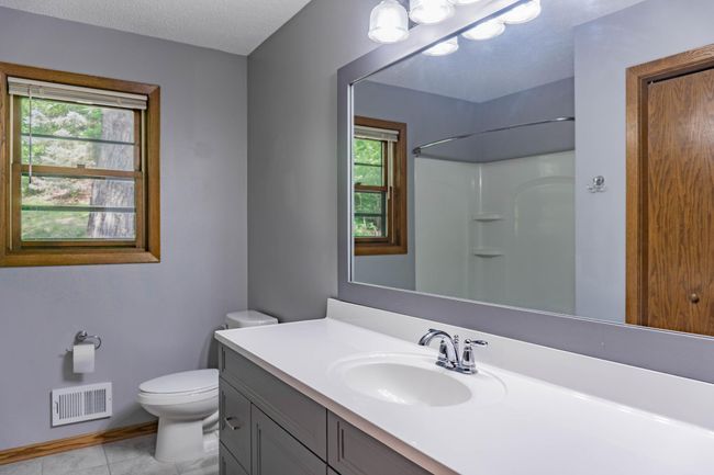 5200 Dahlgren Rd, House other with 4 bedrooms, 2 bathrooms and null parking in Chaska MN | Image 26