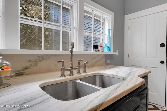 923 Mary St, House other with 3 bedrooms, 1 bathrooms and null parking in Louisville KY | Image 33