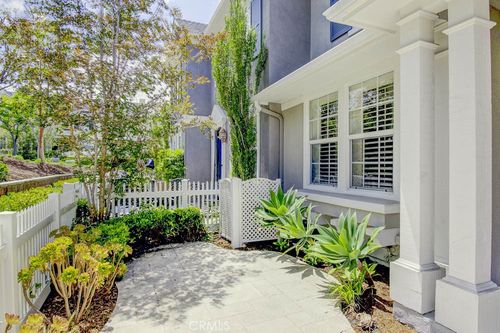 47 Strawflower St, Ladera Ranch, CA, 92694-0870 | Card Image