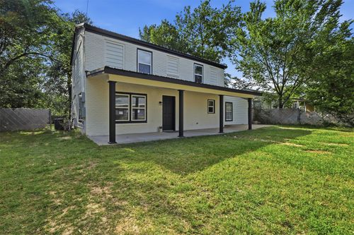 800 Sunset St, Sulphur Springs, TX, 75482-2438 | Card Image