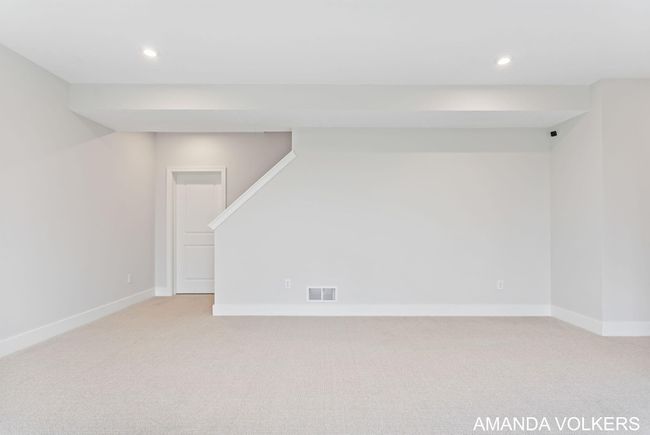 Lower walkout | Image 47