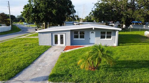 8502 Grapefruit Ave, TAMPA, FL, 33619-7220 | Card Image