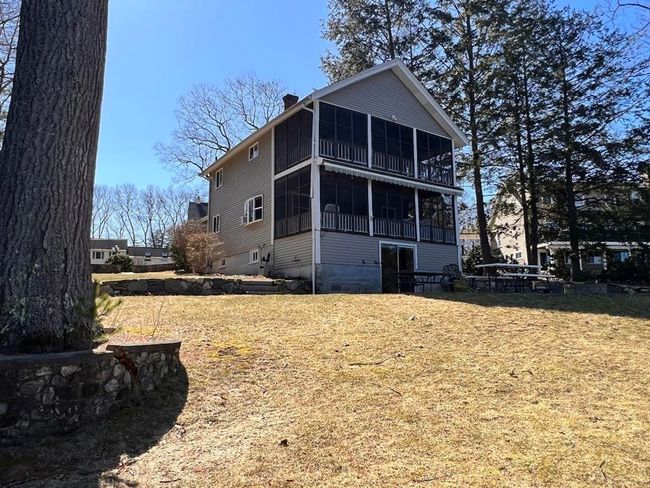 75 Hunter Ave, House other with 3 bedrooms, 3 bathrooms and 7 parking in Hudson MA | Image 25
