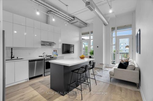 317-380 Macpherson Ave, Toronto, ON, M4V3E3 | Card Image