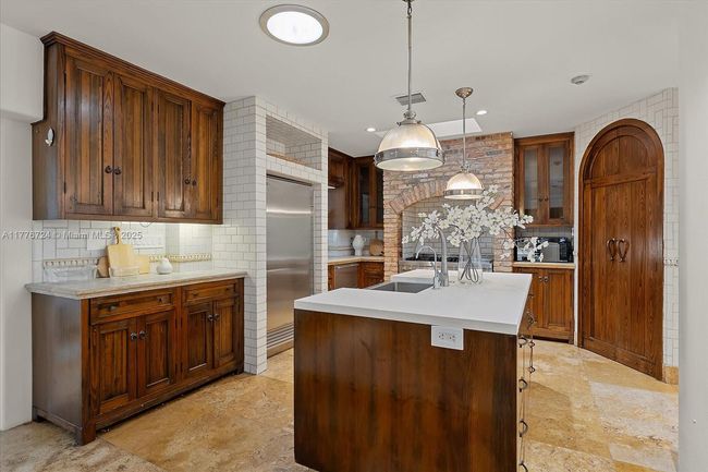 551 S Mashta Dr, House other with 6 bedrooms, 5 bathrooms and null parking in Key Biscayne FL | Image 18
