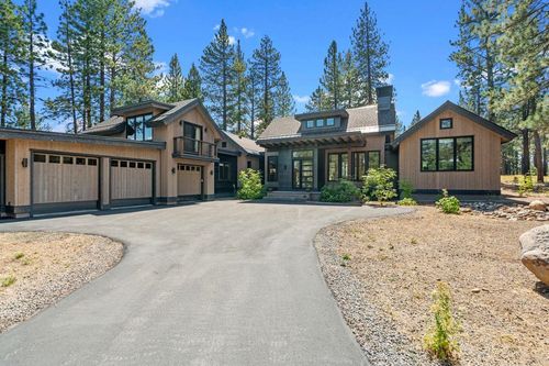 11582 Henness Rd, Truckee, CA, 96161-2988 | Card Image