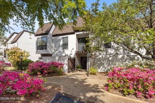 142 Corncake Cir, Morehead City, NC, 28557-9689 | Card Image