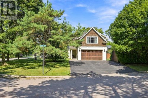 125 Ulster Dr, Oakville, ON, L6L3P3 | Card Image
