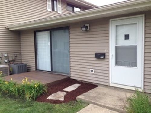 1114 Quanset Ct, Schaumburg, IL, 60194-4315 | Card Image