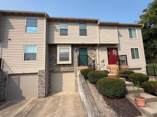 9560 Colegate Way, West Chester, OH, 45011-9403 | Card Image