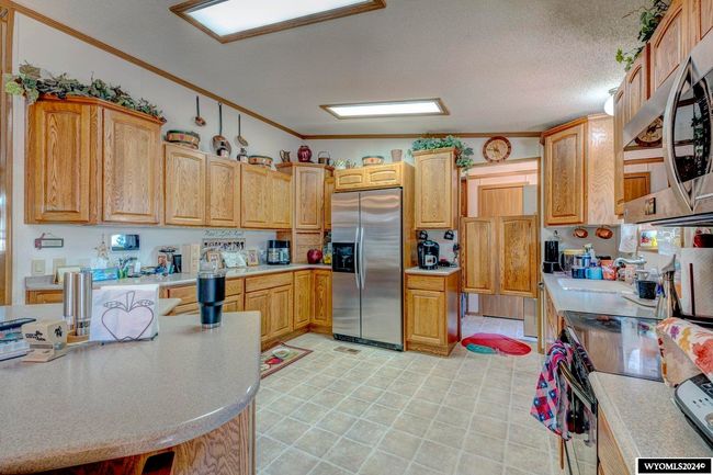 925 W Fetterman St, House attached with 3 bedrooms, 2 bathrooms and null parking in Buffalo WY | Image 24