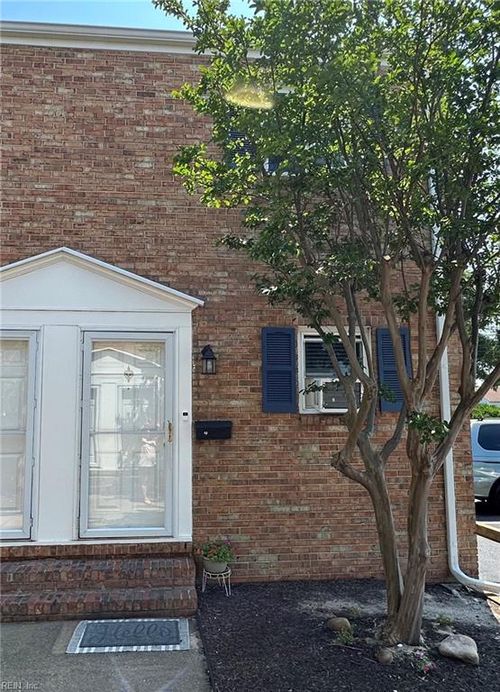 1268 Little Bay Ave #12 Avenue, Norfolk, VA, 23503 | Card Image