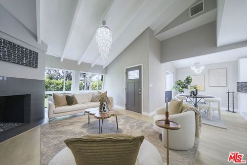 5628 Cleon Ave, North Hollywood, CA, 91601-2001 | Card Image