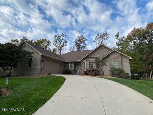 116 Huntington Dr, Crossville, TN, 38558-4403 | Card Image