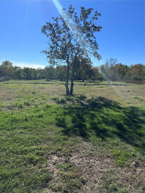 00 Laurel Street, Fresno, TX, 77545 | Card Image