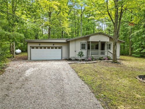 2213 Fox Run Drive, Roaming Shores, OH, 44084 | Card Image