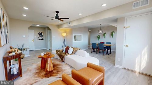 unit-1215-5340 Holmes Run Pkwy, ALEXANDRIA, VA, 22304-2824 | Card Image