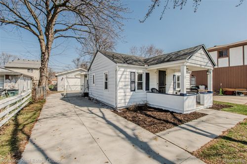 1111 Vermont Dr, Troy, MI, 48083-1850 | Card Image