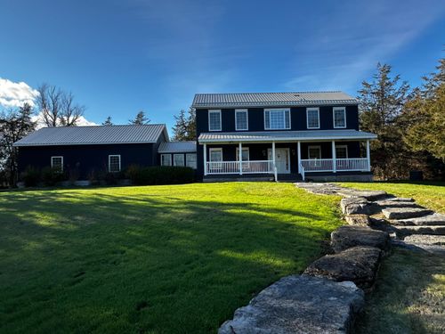 242 School St, Essex, NY, 12936-2314 | Card Image