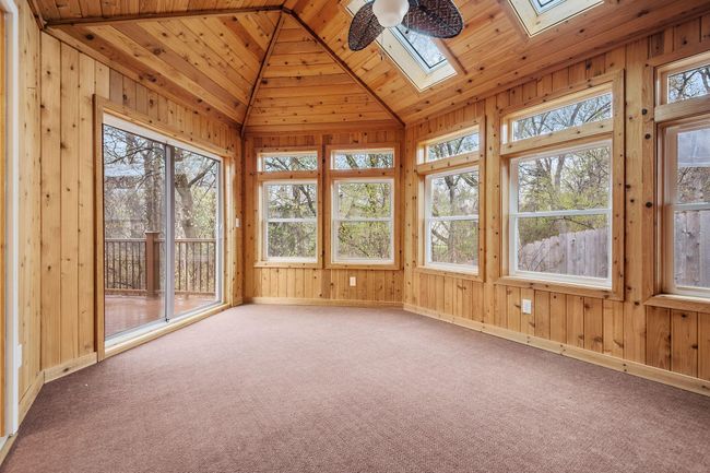 WOnderful screened in porch with vaulted ceiling | Image 33