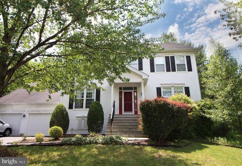 15 Kentsdale Dr, Pennington, NJ, 08534-1936 | Card Image