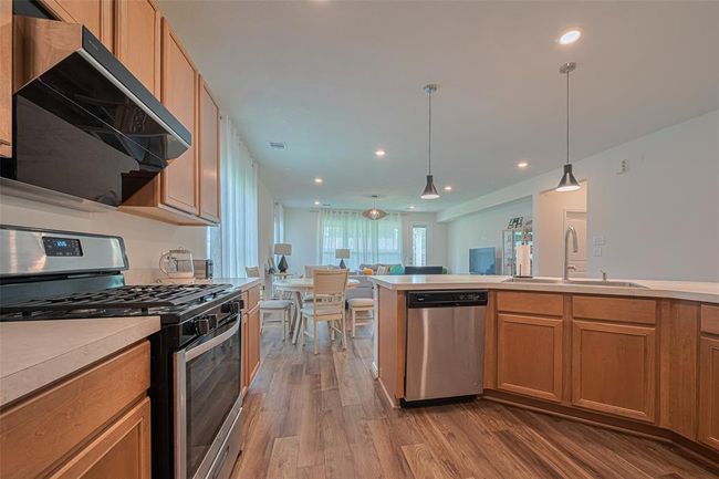 6111 Whitewing Rd, House other with 3 bedrooms, 2 bathrooms and 2 parking in Rosenberg TX | Image 18