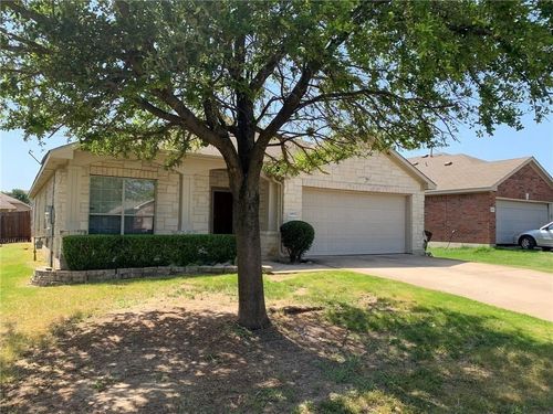 1482 Rainbow Parke Dr, Round Rock, TX, 78665-8024 | Card Image