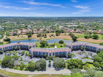 C107 - 3485 Environ Blvd, Condo with 2 bedrooms, 2 bathrooms and null parking in Lauderhill FL | Image 1