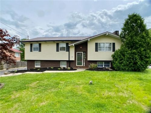 174 Hague Ln, Uniontown, PA, 15401-5000 | Card Image