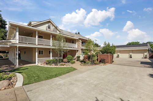 17700 Kennison Ln, Lodi, CA, 95240-0821 | Card Image
