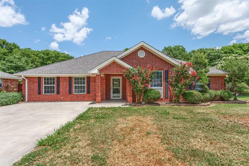 220 Park Ln, Muenster, TX, 76252-2604 | Card Image