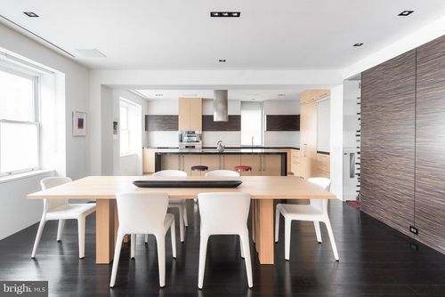 apt-24-2101 Connecticut Ave Nw, WASHINGTON, DC, 20008-1754 | Card Image