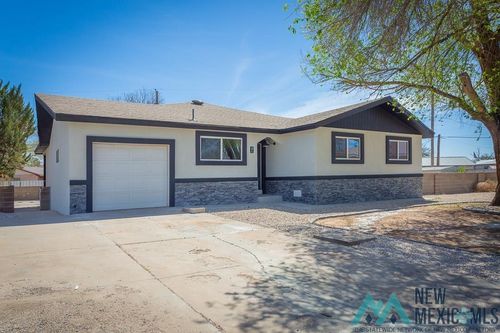 8 Sunset, Roswell, NM, 88203 | Card Image