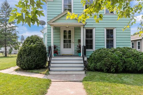 829 Otter Avenue, OSHKOSH, WI, 54901 | Card Image