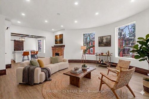 second-171 Parkside Drive, Toronto, ON, M6R2Y9 | Card Image