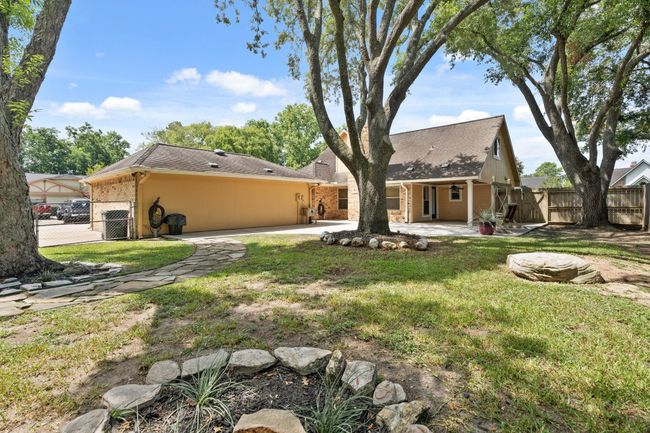 2101 Rocky Creek Ln, House other with 3 bedrooms, 3 bathrooms and 2 parking in Pearland TX | Image 30