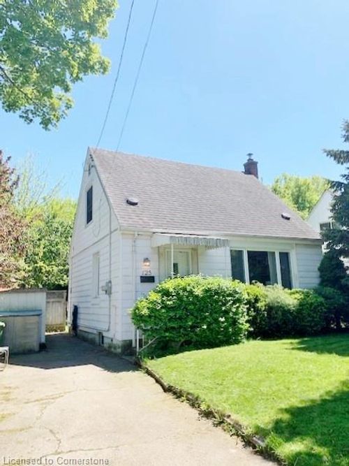 125 Gary Ave, Hamilton, ON, L8S1Y4 | Card Image