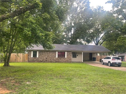 820 N Miller St, Clarksville, AR, 72830-2240 | Card Image